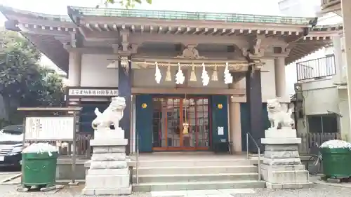 須賀神社の本殿・本堂
