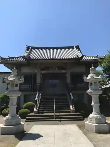 真蔵院の本殿・本堂