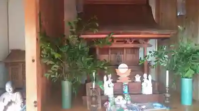 瑜珈稲荷神社の本殿・本堂