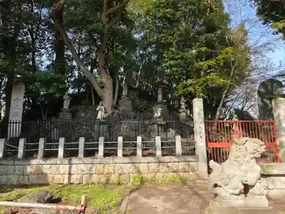 瀧泉寺(目黒不動尊)の{uncategorized: "未分類", other: "その他", undefined: "問題あり", building: "その他建物", grave: "お墓", sacred_gate: "鳥居", guardian: "狛犬", statue: "像", buddha: "仏像", history: "歴史", nature: "自然", garden: "庭園", animal: "動物", pagoda: "塔", temizu: "手水舎", mountain_gate: "山門・神門", sanctuary: "本殿・本堂", subordinate: "末社・摂社", art: "芸術", scenery: "景色", jizo: "地蔵", ema: "絵馬", goshuin: "御朱印", omikuji: "おみくじ", items: "授与品その他", amulet: "お守り", goshuincho: "御朱印帳", eats: "食事", festival: "お祭り", votive_dance: "神楽", shichigosan: "七五三参", wedding: "結婚式", experience: "体験その他", initially: "初詣", around: "周辺", anti_infection: "感染症対策"}