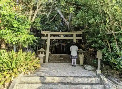 若宮八幡宮の鳥居