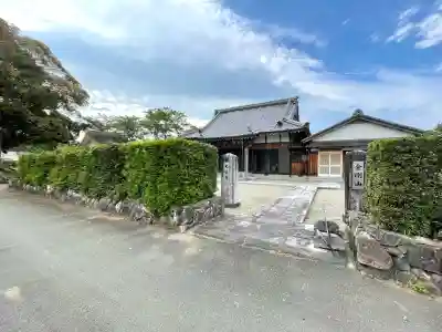 大日寺の{uncategorized: "未分類", other: "その他", undefined: "問題あり", building: "その他建物", grave: "お墓", sacred_gate: "鳥居", guardian: "狛犬", statue: "像", buddha: "仏像", history: "歴史", nature: "自然", garden: "庭園", animal: "動物", pagoda: "塔", temizu: "手水舎", mountain_gate: "山門・神門", sanctuary: "本殿・本堂", subordinate: "末社・摂社", art: "芸術", scenery: "景色", jizo: "地蔵", ema: "絵馬", goshuin: "御朱印", omikuji: "おみくじ", items: "授与品その他", amulet: "お守り", goshuincho: "御朱印帳", eats: "食事", festival: "お祭り", votive_dance: "神楽", shichigosan: "七五三参", wedding: "結婚式", experience: "体験その他", initially: "初詣", around: "周辺", anti_infection: "感染症対策"}