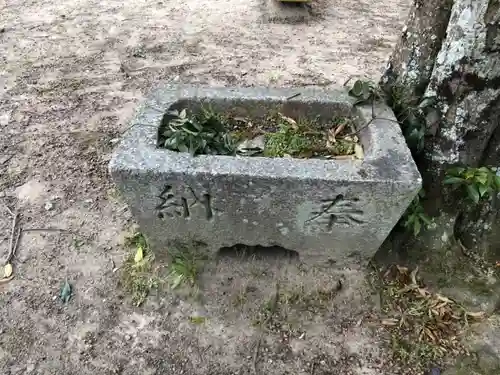 入野神社の手水舎