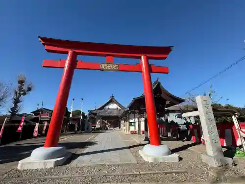 御嶽山神社の{uncategorized: "未分類", other: "その他", undefined: "問題あり", building: "その他建物", grave: "お墓", sacred_gate: "鳥居", guardian: "狛犬", statue: "像", buddha: "仏像", history: "歴史", nature: "自然", garden: "庭園", animal: "動物", pagoda: "塔", temizu: "手水舎", mountain_gate: "山門・神門", sanctuary: "本殿・本堂", subordinate: "末社・摂社", art: "芸術", scenery: "景色", jizo: "地蔵", ema: "絵馬", goshuin: "御朱印", omikuji: "おみくじ", items: "授与品その他", amulet: "お守り", goshuincho: "御朱印帳", eats: "食事", festival: "お祭り", votive_dance: "神楽", shichigosan: "七五三参", wedding: "結婚式", experience: "体験その他", initially: "初詣", around: "周辺", anti_infection: "感染症対策"}