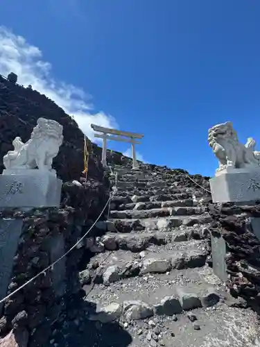 富士山頂上久須志神社(静岡県)