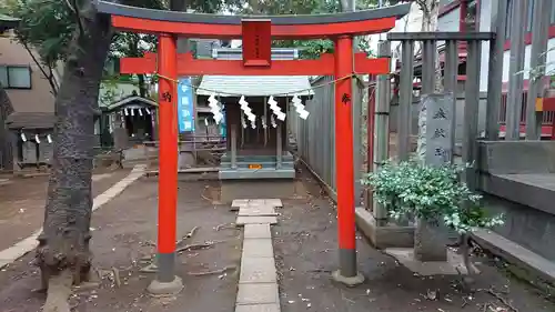 雪ケ谷八幡神社の鳥居