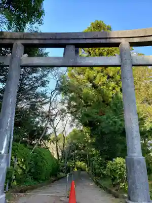 母智丘神社の鳥居