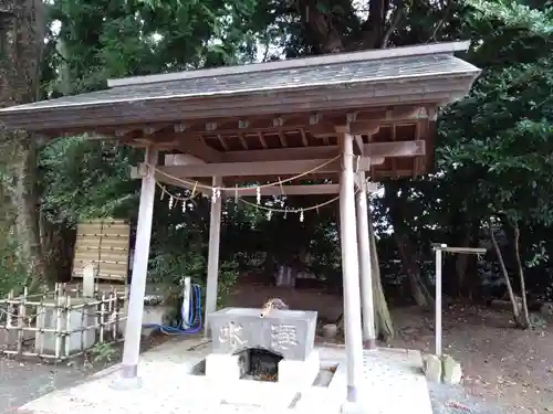 素盞嗚神社の手水舎