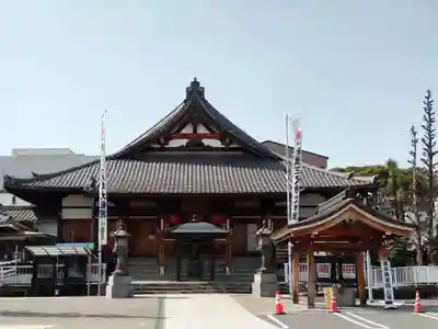 秋葉山圓通寺の本殿・本堂