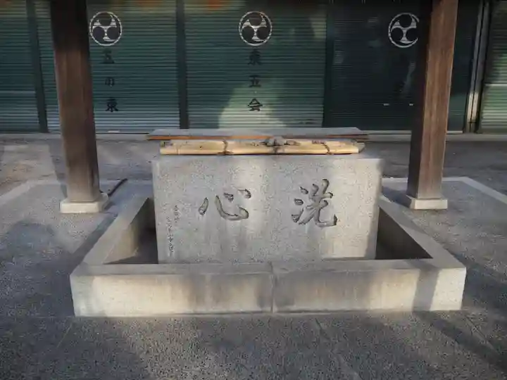 亀有香取神社の手水舎