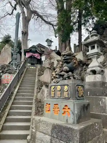 成田山新勝寺の{uncategorized: "未分類", other: "その他", undefined: "問題あり", building: "その他建物", grave: "お墓", sacred_gate: "鳥居", guardian: "狛犬", statue: "像", buddha: "仏像", history: "歴史", nature: "自然", garden: "庭園", animal: "動物", pagoda: "塔", temizu: "手水舎", mountain_gate: "山門・神門", sanctuary: "本殿・本堂", subordinate: "末社・摂社", art: "芸術", scenery: "景色", jizo: "地蔵", ema: "絵馬", goshuin: "御朱印", omikuji: "おみくじ", items: "授与品その他", amulet: "お守り", goshuincho: "御朱印帳", eats: "食事", festival: "お祭り", votive_dance: "神楽", shichigosan: "七五三参", wedding: "結婚式", experience: "体験その他", initially: "初詣", around: "周辺", anti_infection: "感染症対策"}