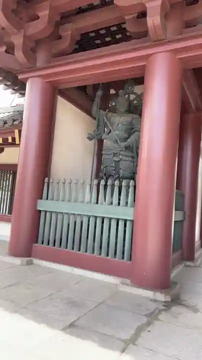 川崎大師(平間寺)の{uncategorized: "未分類", other: "その他", undefined: "問題あり", building: "その他建物", grave: "お墓", sacred_gate: "鳥居", guardian: "狛犬", statue: "像", buddha: "仏像", history: "歴史", nature: "自然", garden: "庭園", animal: "動物", pagoda: "塔", temizu: "手水舎", mountain_gate: "山門・神門", sanctuary: "本殿・本堂", subordinate: "末社・摂社", art: "芸術", scenery: "景色", jizo: "地蔵", ema: "絵馬", goshuin: "御朱印", omikuji: "おみくじ", items: "授与品その他", amulet: "お守り", goshuincho: "御朱印帳", eats: "食事", festival: "お祭り", votive_dance: "神楽", shichigosan: "七五三参", wedding: "結婚式", experience: "体験その他", initially: "初詣", around: "周辺", anti_infection: "感染症対策"}