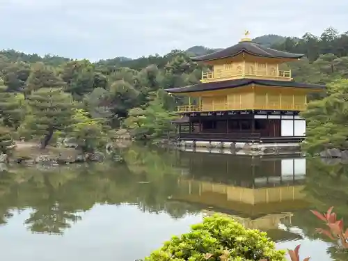 鹿苑寺（金閣寺）の{uncategorized: "未分類", other: "その他", undefined: "問題あり", building: "その他建物", grave: "お墓", sacred_gate: "鳥居", guardian: "狛犬", statue: "像", buddha: "仏像", history: "歴史", nature: "自然", garden: "庭園", animal: "動物", pagoda: "塔", temizu: "手水舎", mountain_gate: "山門・神門", sanctuary: "本殿・本堂", subordinate: "末社・摂社", art: "芸術", scenery: "景色", jizo: "地蔵", ema: "絵馬", goshuin: "御朱印", omikuji: "おみくじ", items: "授与品その他", amulet: "お守り", goshuincho: "御朱印帳", eats: "食事", festival: "お祭り", votive_dance: "神楽", shichigosan: "七五三参", wedding: "結婚式", experience: "体験その他", initially: "初詣", around: "周辺", anti_infection: "感染症対策"}