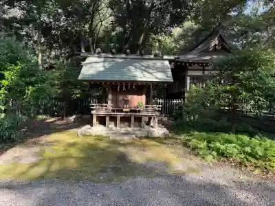 竈山神社の{uncategorized: "未分類", other: "その他", undefined: "問題あり", building: "その他建物", grave: "お墓", sacred_gate: "鳥居", guardian: "狛犬", statue: "像", buddha: "仏像", history: "歴史", nature: "自然", garden: "庭園", animal: "動物", pagoda: "塔", temizu: "手水舎", mountain_gate: "山門・神門", sanctuary: "本殿・本堂", subordinate: "末社・摂社", art: "芸術", scenery: "景色", jizo: "地蔵", ema: "絵馬", goshuin: "御朱印", omikuji: "おみくじ", items: "授与品その他", amulet: "お守り", goshuincho: "御朱印帳", eats: "食事", festival: "お祭り", votive_dance: "神楽", shichigosan: "七五三参", wedding: "結婚式", experience: "体験その他", initially: "初詣", around: "周辺", anti_infection: "感染症対策"}