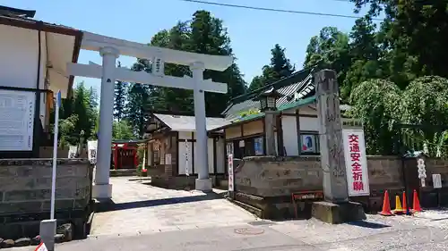 神炊館神社 ⁂奥州須賀川総鎮守⁂の鳥居