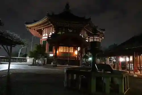 興福寺の本殿