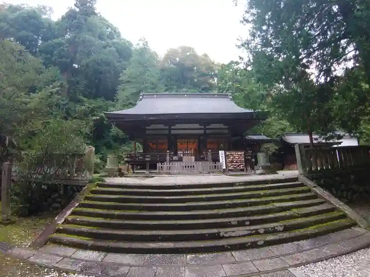 武蔵二宮 金鑚神社の本殿・本堂