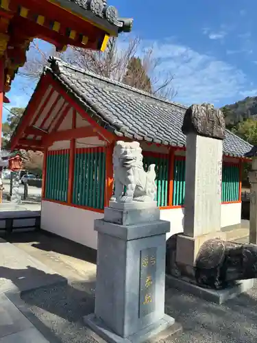 八代神社の狛犬