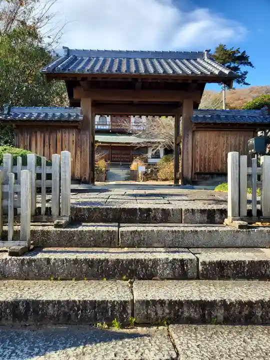 法楽寺の山門・神門