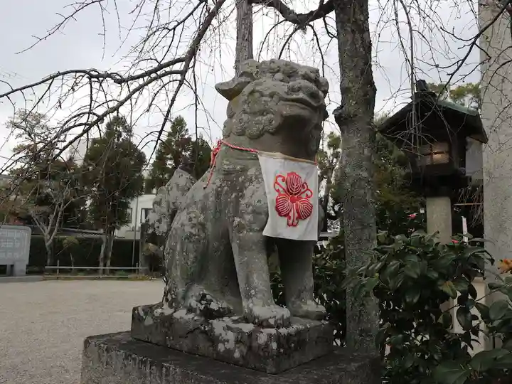 三輪坐恵比須神社の狛犬