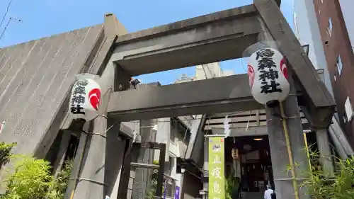 烏森神社の{uncategorized: "未分類", other: "その他", undefined: "問題あり", building: "その他建物", grave: "お墓", sacred_gate: "鳥居", guardian: "狛犬", statue: "像", buddha: "仏像", history: "歴史", nature: "自然", garden: "庭園", animal: "動物", pagoda: "塔", temizu: "手水舎", mountain_gate: "山門・神門", sanctuary: "本殿・本堂", subordinate: "末社・摂社", art: "芸術", scenery: "景色", jizo: "地蔵", ema: "絵馬", goshuin: "御朱印", omikuji: "おみくじ", items: "授与品その他", amulet: "お守り", goshuincho: "御朱印帳", eats: "食事", festival: "お祭り", votive_dance: "神楽", shichigosan: "七五三参", wedding: "結婚式", experience: "体験その他", initially: "初詣", around: "周辺", anti_infection: "感染症対策"}
