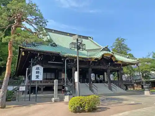 妙法寺の本殿・本堂