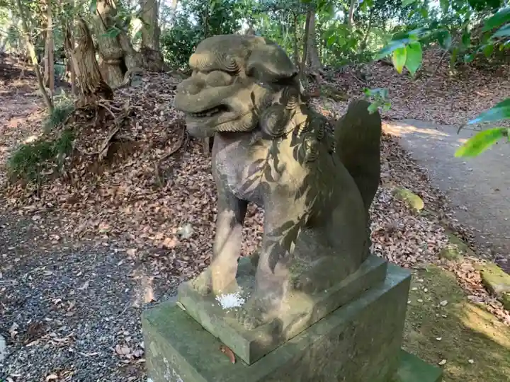八幡神社の狛犬