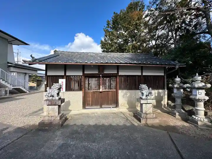 崇道天皇神社の本殿・本堂