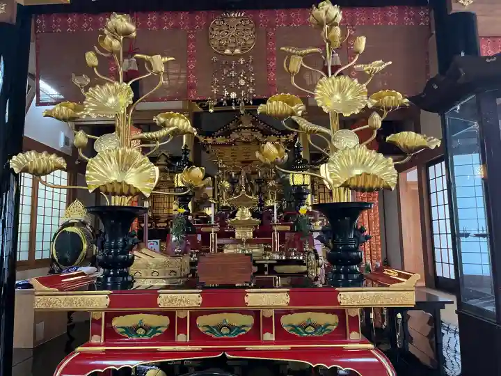 観音寺(大竹観音)の{uncategorized: "未分類", other: "その他", undefined: "問題あり", building: "その他建物", grave: "お墓", sacred_gate: "鳥居", guardian: "狛犬", statue: "像", buddha: "仏像", history: "歴史", nature: "自然", garden: "庭園", animal: "動物", pagoda: "塔", temizu: "手水舎", mountain_gate: "山門・神門", sanctuary: "本殿・本堂", subordinate: "末社・摂社", art: "芸術", scenery: "景色", jizo: "地蔵", ema: "絵馬", goshuin: "御朱印", omikuji: "おみくじ", items: "授与品その他", amulet: "お守り", goshuincho: "御朱印帳", eats: "食事", festival: "お祭り", votive_dance: "神楽", shichigosan: "七五三参", wedding: "結婚式", experience: "体験その他", initially: "初詣", around: "周辺", anti_infection: "感染症対策"}