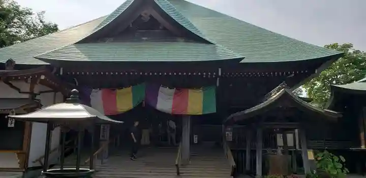 弘明寺の本殿・本堂