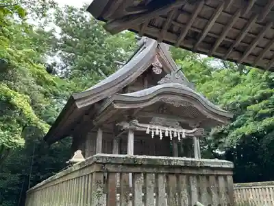 加知彌神社の本殿・本堂