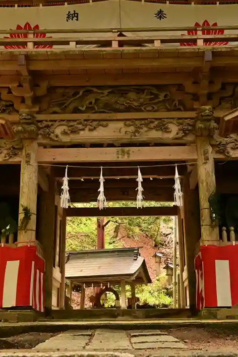 大嶽山那賀都神社(山梨県)