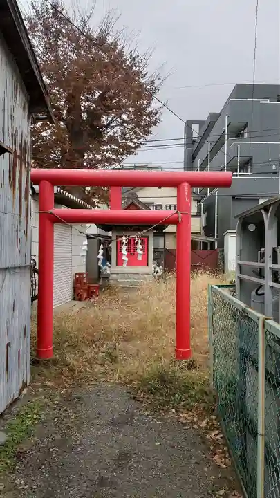 稲荷神社の鳥居