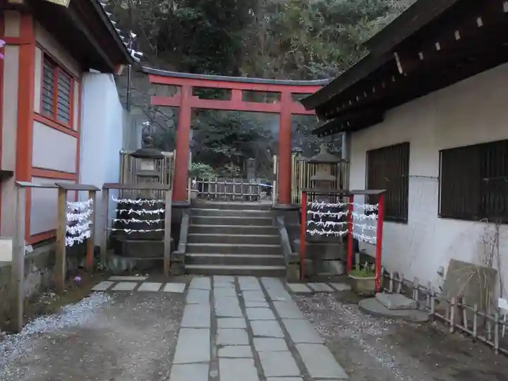 王子稲荷神社の鳥居