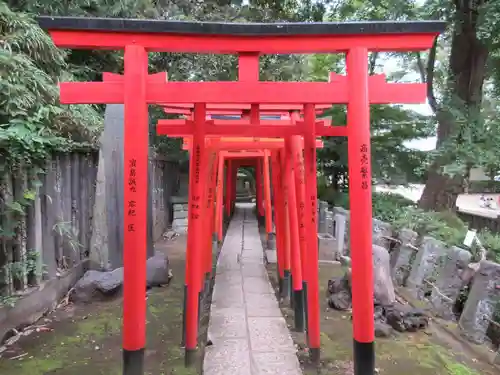 根津神社の鳥居