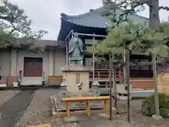 経王寺の像