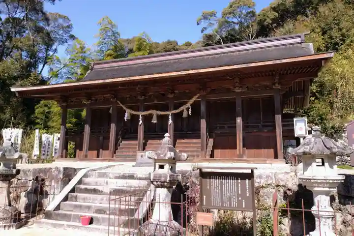 瀧山寺(愛知県)