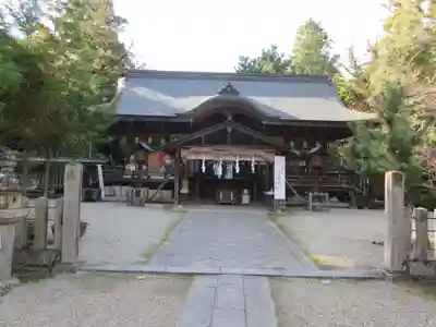 大和神社の本殿・本堂