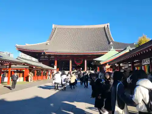 浅草寺の{uncategorized: "未分類", other: "その他", undefined: "問題あり", building: "その他建物", grave: "お墓", sacred_gate: "鳥居", guardian: "狛犬", statue: "像", buddha: "仏像", history: "歴史", nature: "自然", garden: "庭園", animal: "動物", pagoda: "塔", temizu: "手水舎", mountain_gate: "山門・神門", sanctuary: "本殿・本堂", subordinate: "末社・摂社", art: "芸術", scenery: "景色", jizo: "地蔵", ema: "絵馬", goshuin: "御朱印", omikuji: "おみくじ", items: "授与品その他", amulet: "お守り", goshuincho: "御朱印帳", eats: "食事", festival: "お祭り", votive_dance: "神楽", shichigosan: "七五三参", wedding: "結婚式", experience: "体験その他", initially: "初詣", around: "周辺", anti_infection: "感染症対策"}