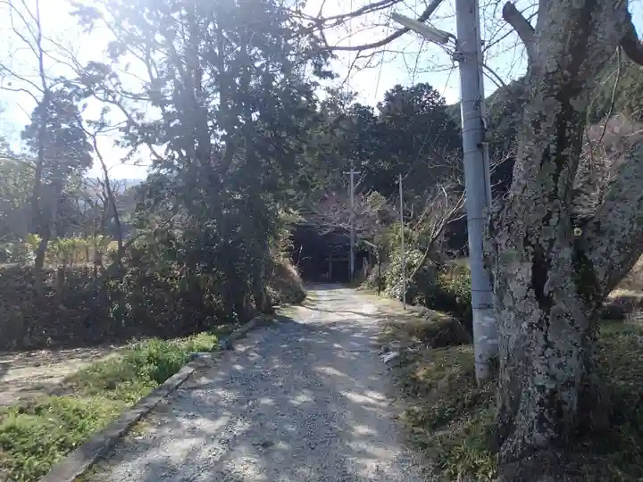 駒形大重神社の周辺