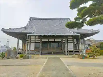 西心寺の本殿・本堂