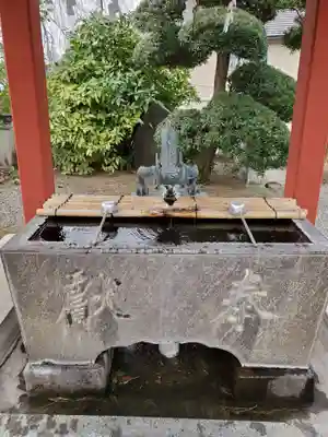 一瓶塚稲荷神社の手水舎