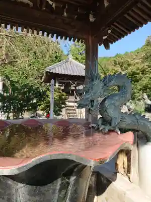 赤岩寺の手水舎