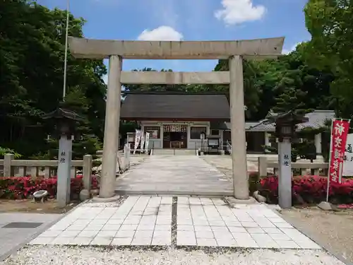 猪子石神明社の鳥居