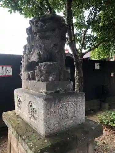 鴻神社の狛犬