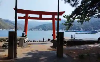 本日，うかがった諸口神社様の鳥居になります。