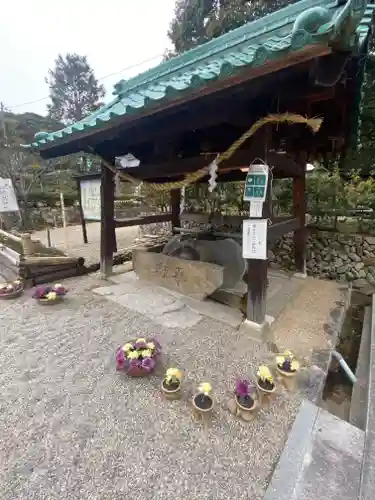 龍田大社の手水舎