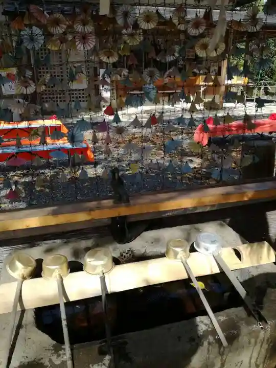 鶴峯八幡宮の手水舎