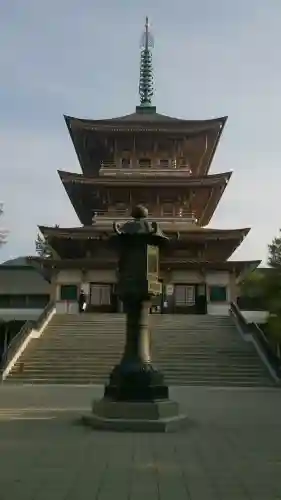善光寺の{uncategorized: "未分類", other: "その他", undefined: "問題あり", building: "その他建物", grave: "お墓", sacred_gate: "鳥居", guardian: "狛犬", statue: "像", buddha: "仏像", history: "歴史", nature: "自然", garden: "庭園", animal: "動物", pagoda: "塔", temizu: "手水舎", mountain_gate: "山門・神門", sanctuary: "本殿・本堂", subordinate: "末社・摂社", art: "芸術", scenery: "景色", jizo: "地蔵", ema: "絵馬", goshuin: "御朱印", omikuji: "おみくじ", items: "授与品その他", amulet: "お守り", goshuincho: "御朱印帳", eats: "食事", festival: "お祭り", votive_dance: "神楽", shichigosan: "七五三参", wedding: "結婚式", experience: "体験その他", initially: "初詣", around: "周辺", anti_infection: "感染症対策"}