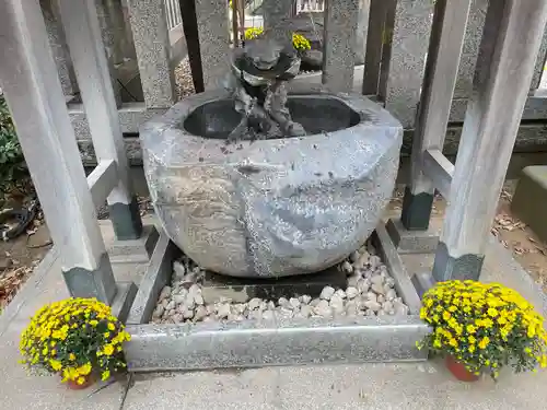 牛天神北野神社の手水